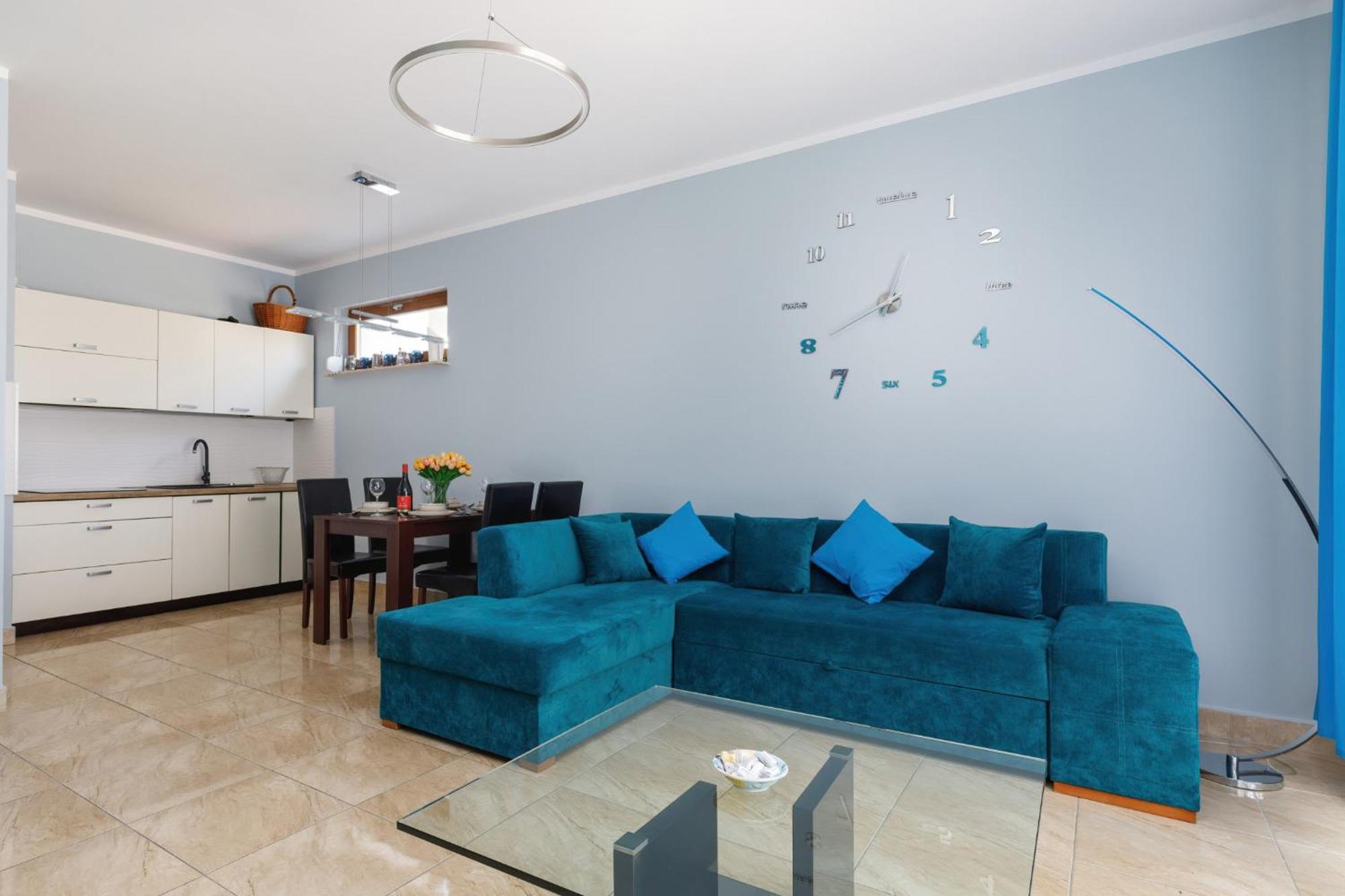 Family Apartment Magic & Sea With Terrace By Noclegi Renters Swinoujscie Bagian luar foto